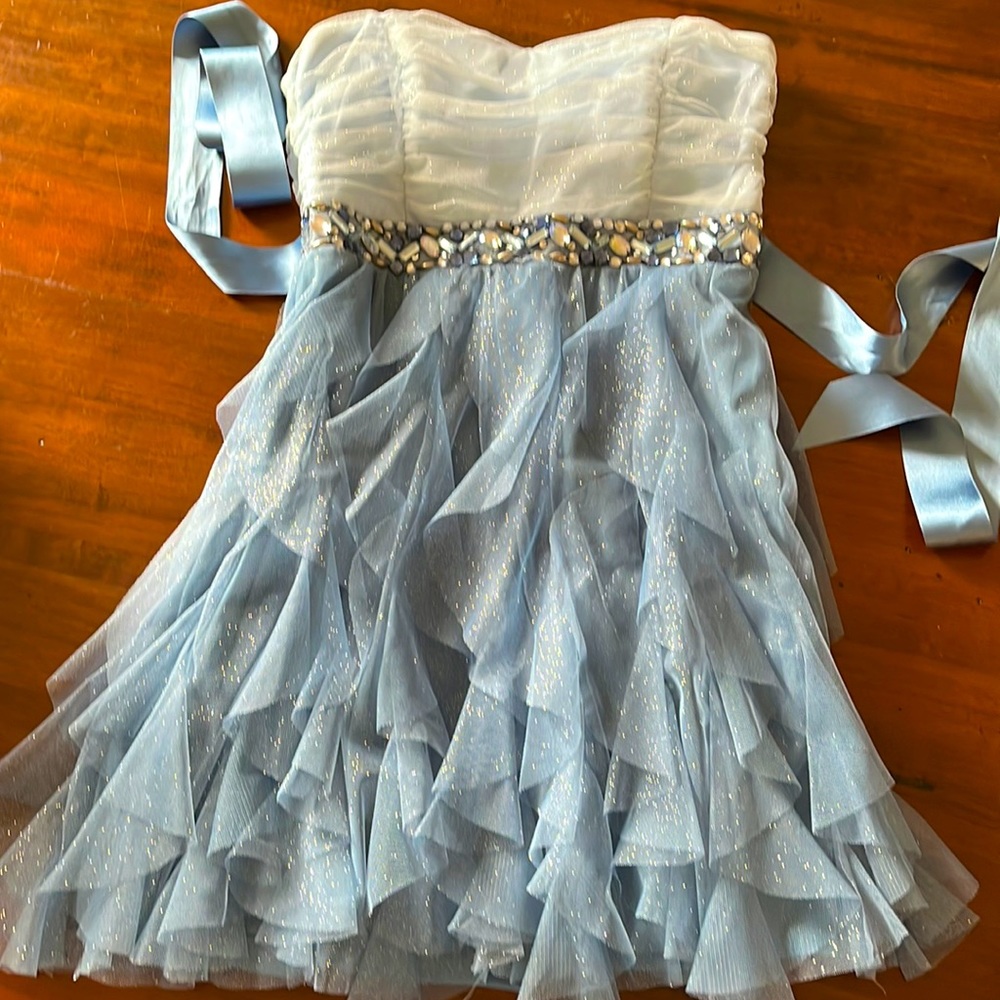 Super cute blue, strapless formal homecoming, prom, or wedding guest dress